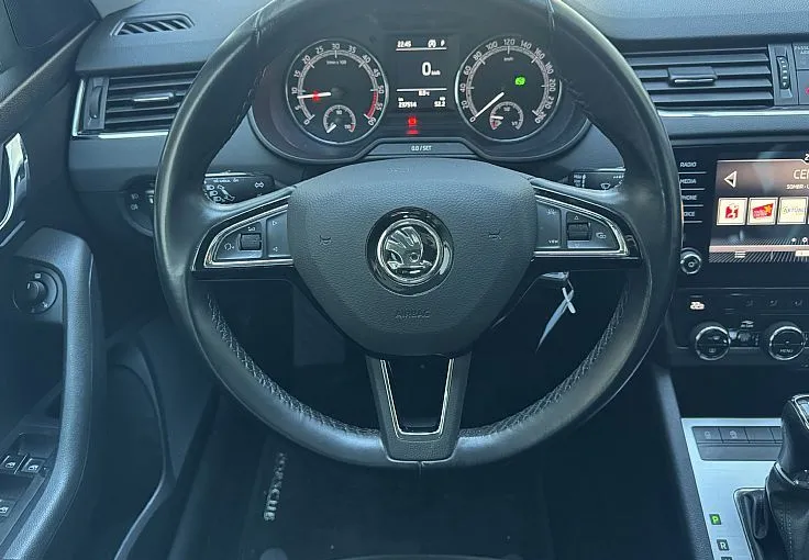 Zunanja slika - Škoda Octavia - 2.0 TDI DSG 110 kW - 6