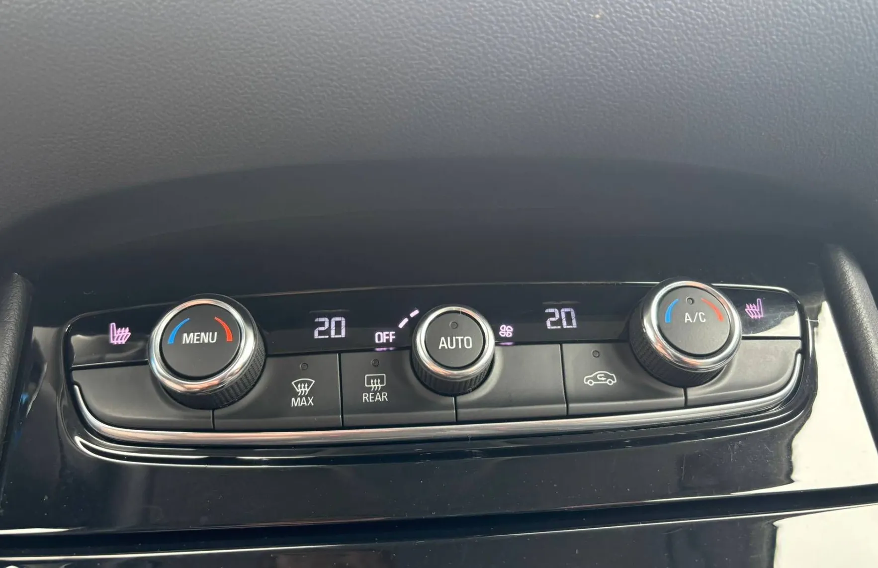 Zunanja slika - Opel Grandland X - 1.2 Turbo Enjoy  SLO-1.LAST.-KAMERA-GRETJE... - 14