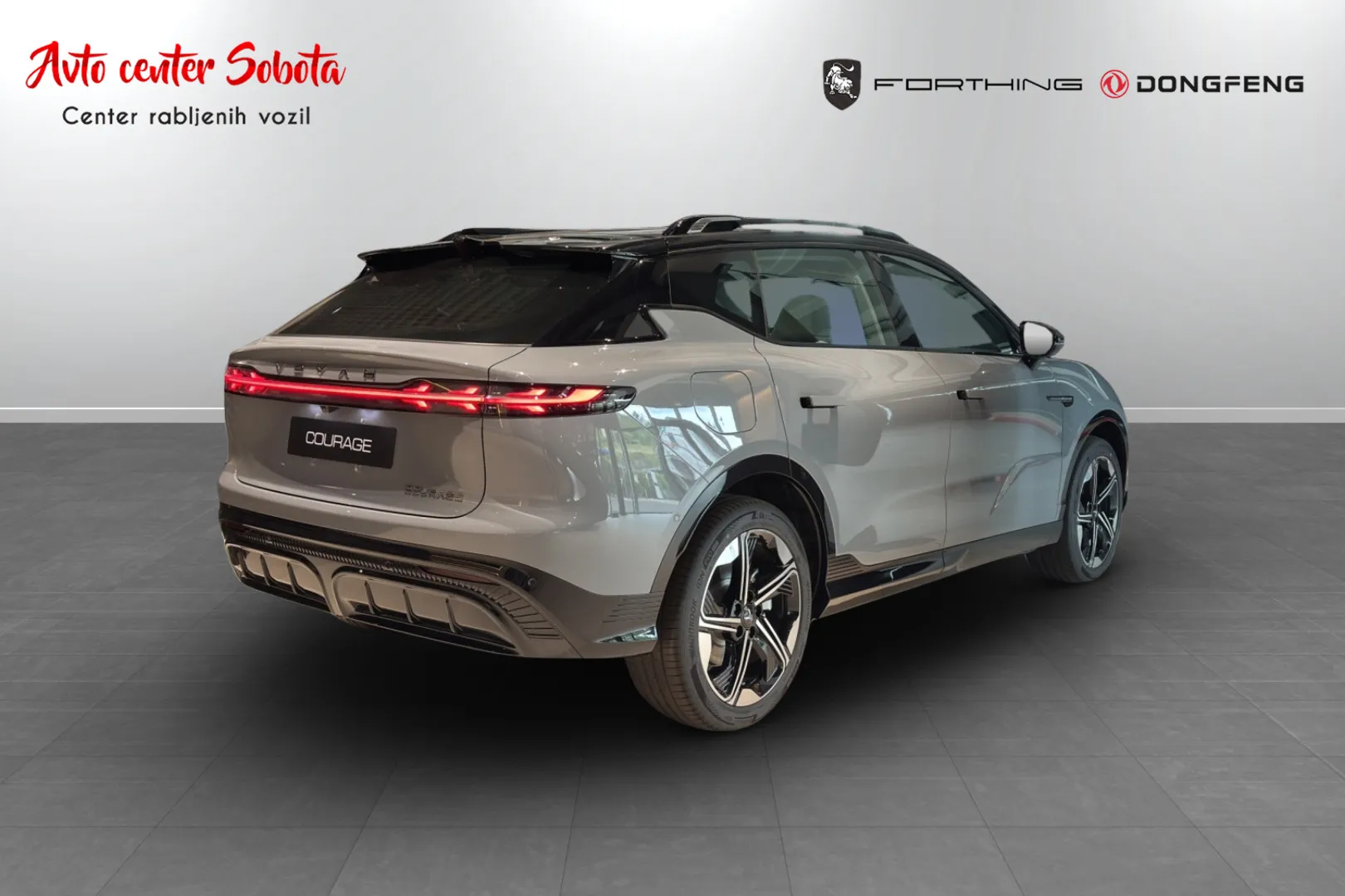 Zunanja slika - Voyah Courage - 2WD 80kWh + PANORAMA + RADAR + BLIS + 360KAMERA - 4