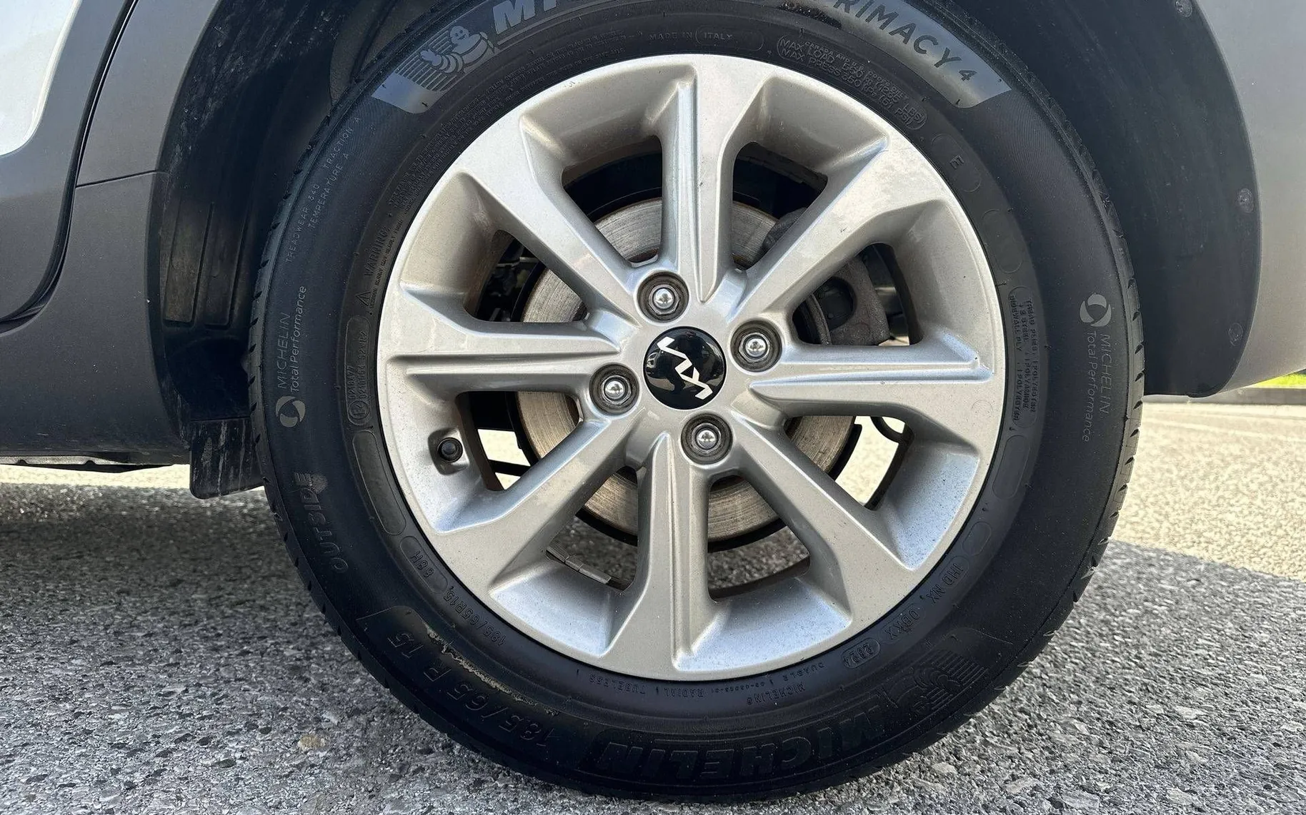 Notranja slika - KIA Stonic - 1.0 T-GDi LX Urban+ ISG - 9
