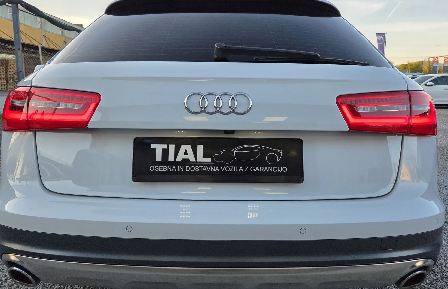 Zunanja slika - Audi A6 Allroad - 3.0TDIquattro-night vision-pdc navi-alu-kamera - 6