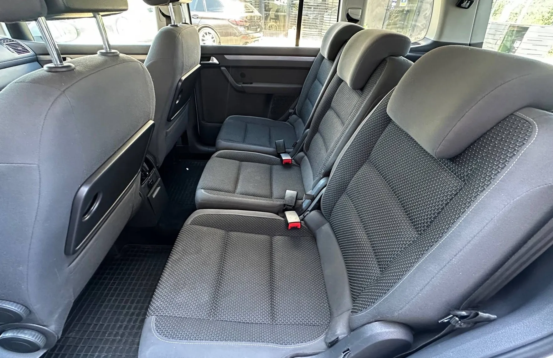 Zunanja slika - VW Touran - 1.6 TDI MOŽNOST FINANCIRANJA BREZ POLOGA - 18