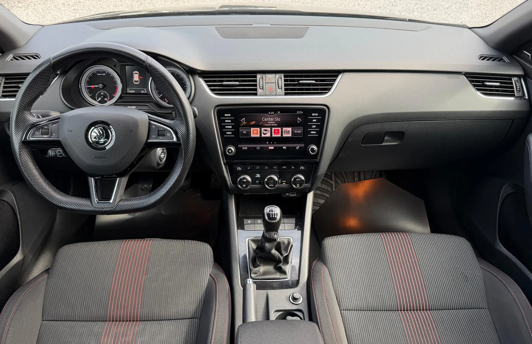 Zunanja slika - Škoda Octavia - 2.0 TDI SLO-FULL LED-ACC-CANTON-ŠPORTNI SEDEŽI - 10