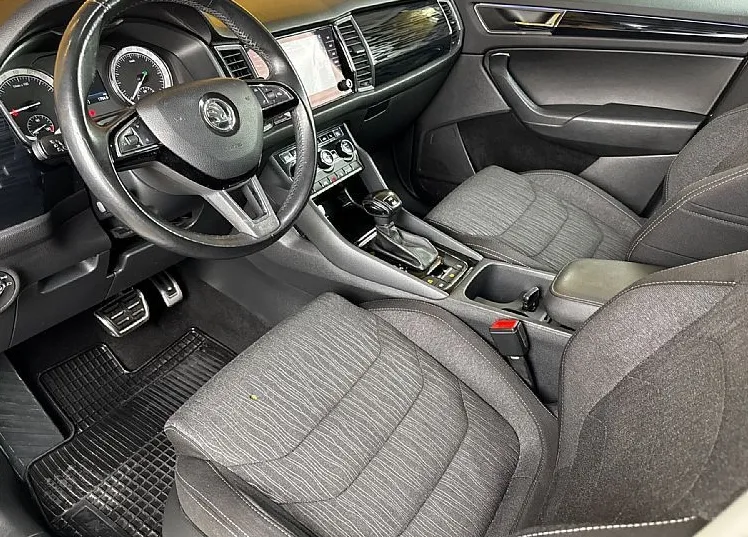 Zunanja slika - Škoda Kodiaq - 2.0 TDI 4X4 AUT.GRETJE VOLANA-360 KAMERA - 15
