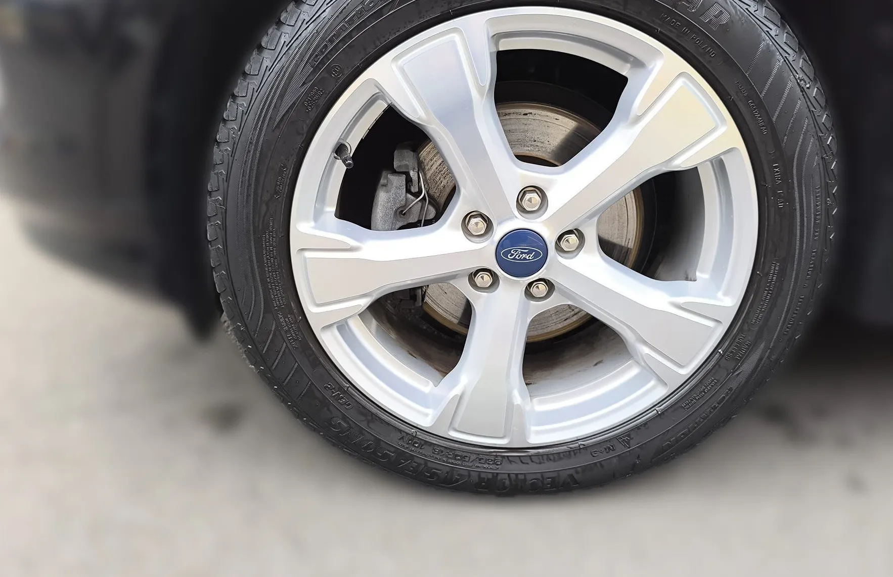 Zunanja slika - Ford Kuga - 4x2 1.5 EcoBoost M6 ST-Line - 2.LAST.- FULL OPREMA - 8
