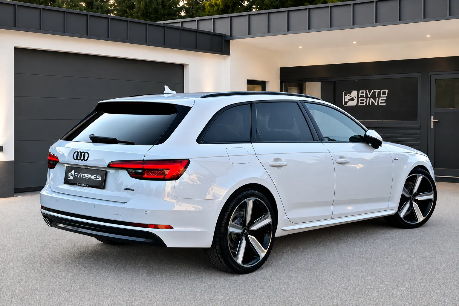 Zunanja slika - Audi A4 Avant - QUATTRO 3.0 TDI S LINE•MATRIX•VIRTUAL•KOT NOV - 10