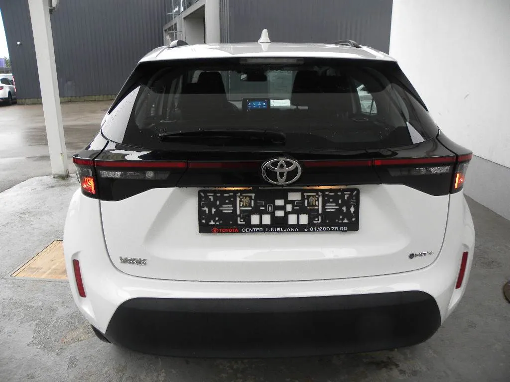 Zunanja slika - Toyota YARIS CROSS HYBRID - Toyota  1.5 VVT-i Luna Avt. - 5
