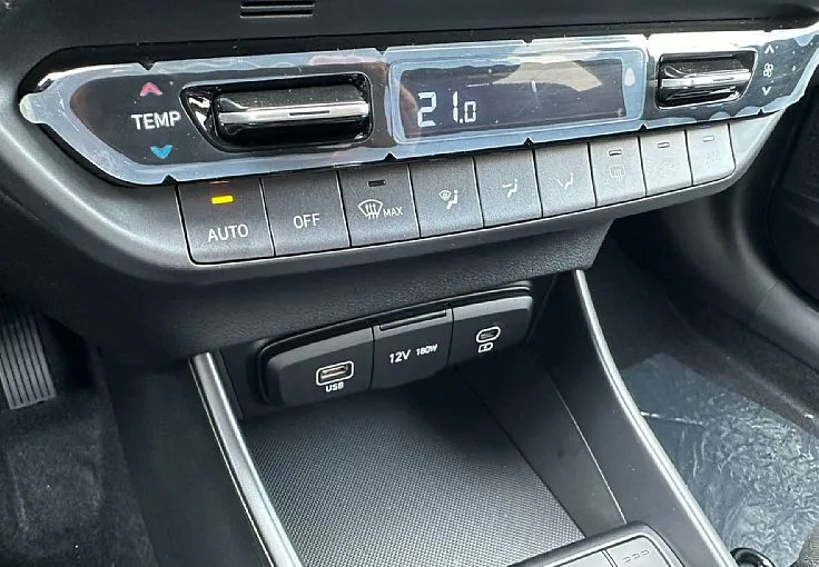 Zunanja slika - Hyundai i20 - 1.0 T-GDI 100 STYLE   WINTER. rg - 7