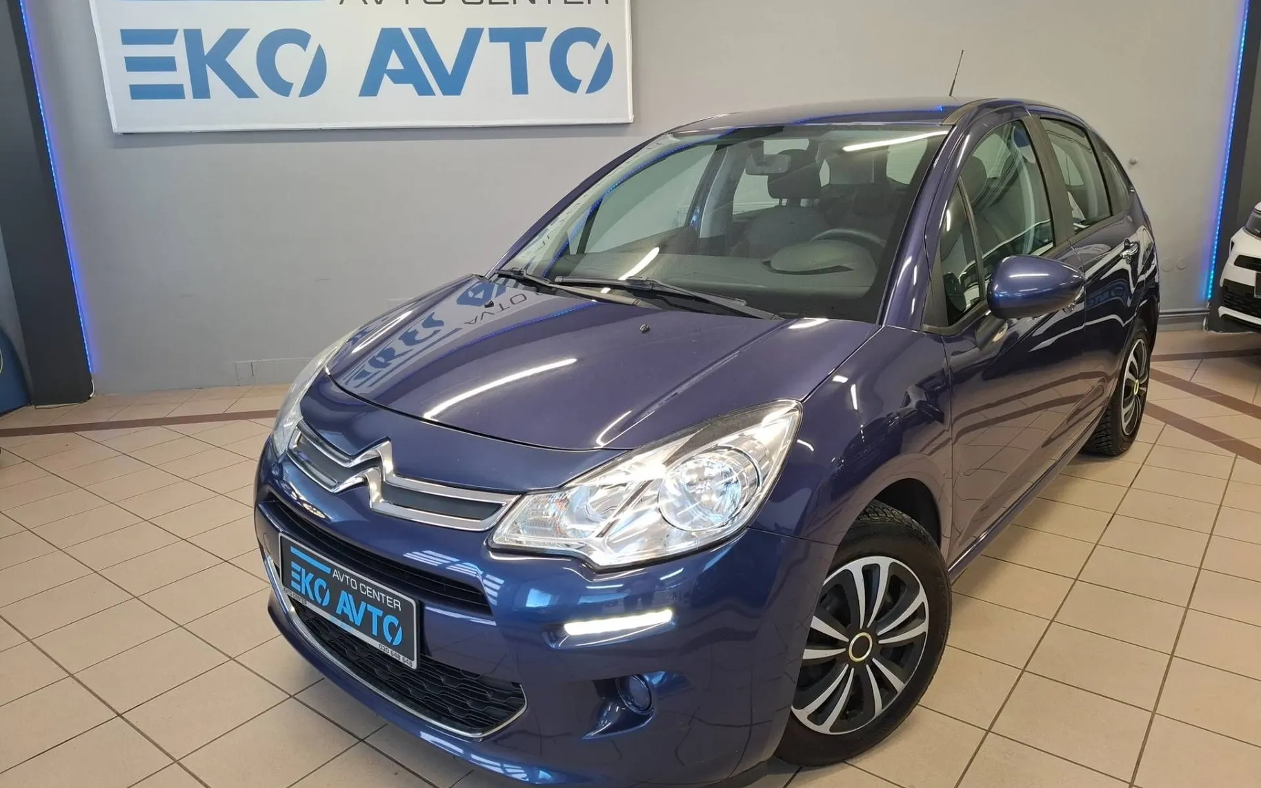 Zunanja slika - Citroën C3 - 1.0 VTi PureTech Attraction SAMO 98000KM-KOT NOV - 1