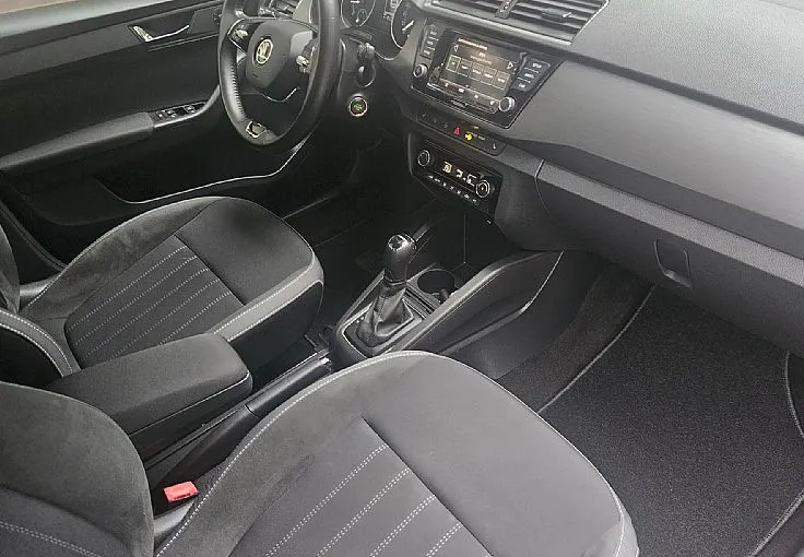 Zunanja slika - Škoda Fabia - Combi 1.0 TSI avtomatik 95ks DSG °FULL LED° - 9