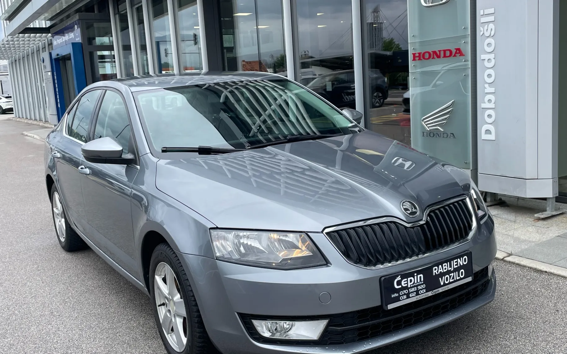 Zunanja slika - Škoda Octavia - 1,6 TDI Active - 1