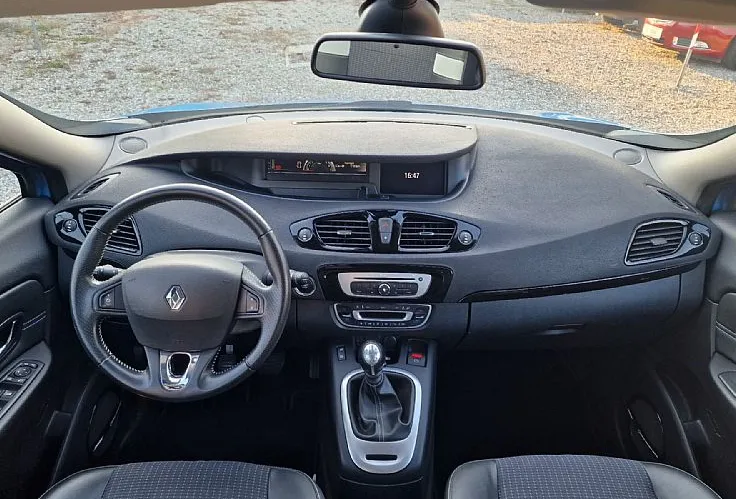 Zunanja slika - Renault Scénic - Grand Scenic 1.2 TCe Bose Edition - HITRI KREDIT BREZ POLOGA - 8