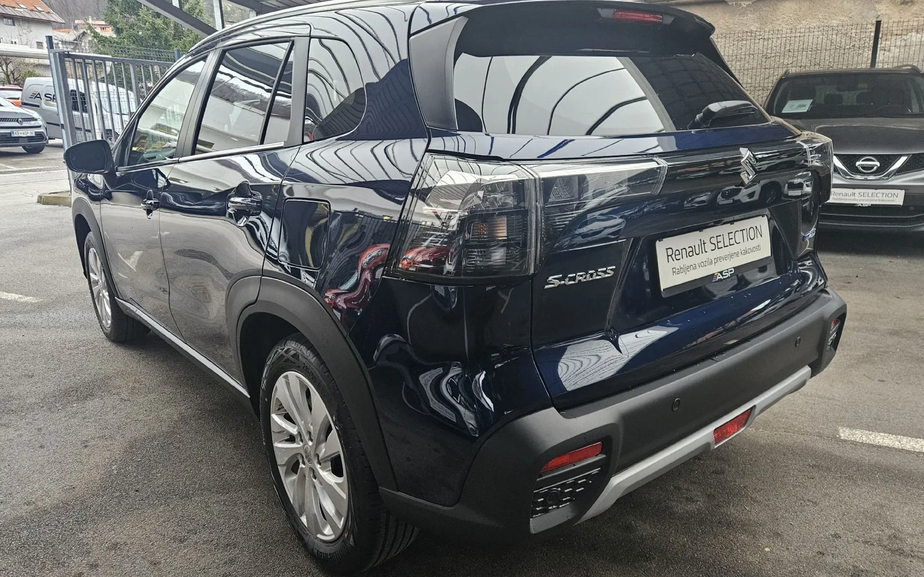 Zunanja slika - Suzuki S-Cross - 1.4 MHEV PREMIUM ALLGRIP AUTO - 4