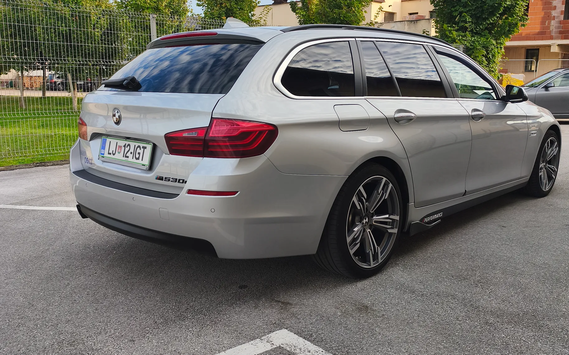 Zunanja slika - BMW Serija 5 - Touring: 530d - 4