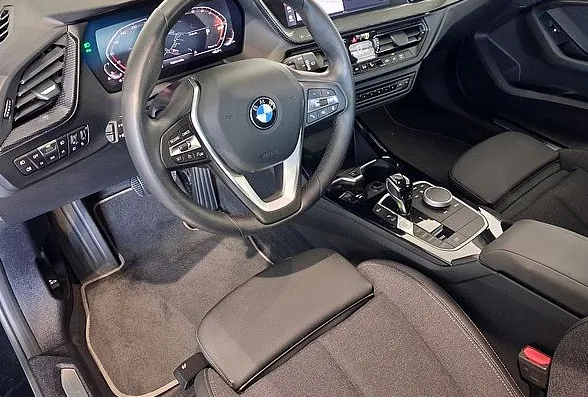 Zunanja slika - BMW Serija 1 - : 116i Sport Line -LED-NAVI-KAMERA-JAMSTVO- - 5