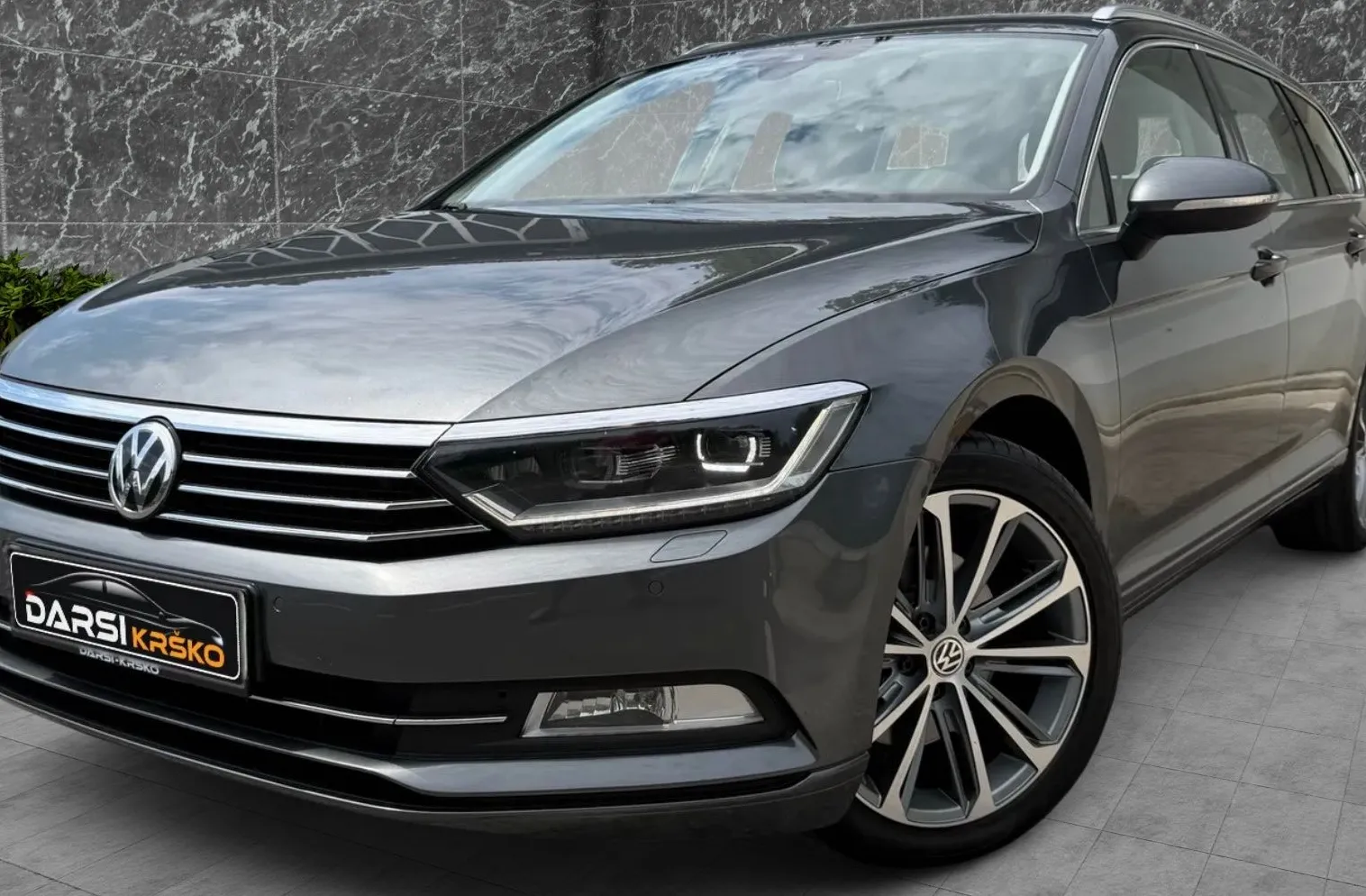 Zunanja slika - Volkswagen Passat - Variant 2.0 TDI DSG FULL LED ACC NAVI PANO PRIKLOP ALU18 - 7