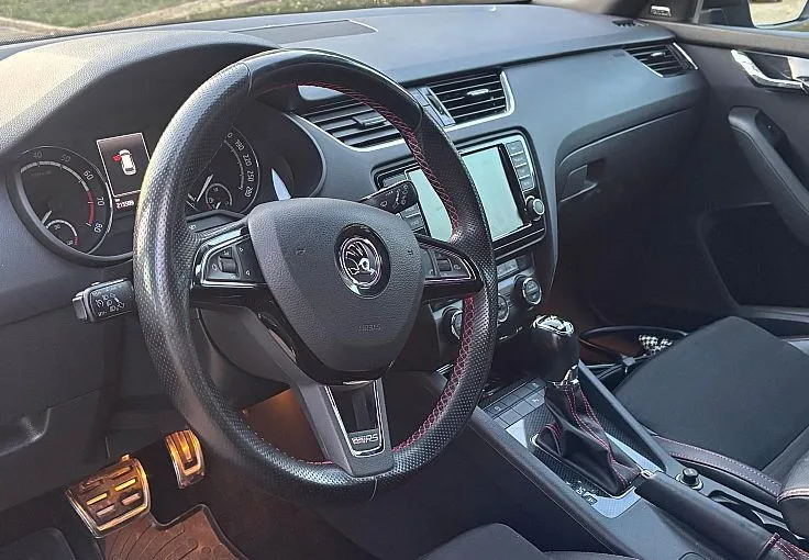 Zunanja slika - Škoda Octavia - 2.0 TSI RS DSG - ODLIČNA - 9