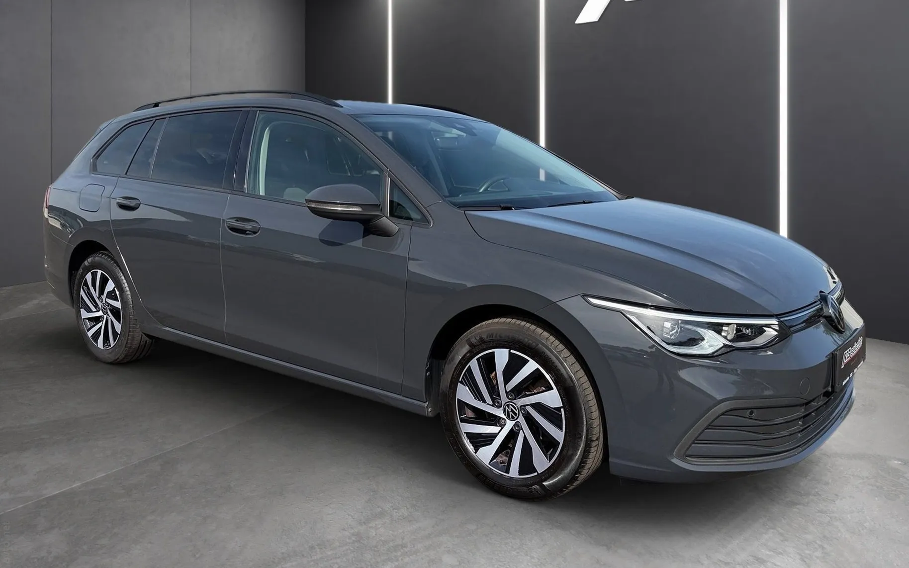 Zunanja slika - Volkswagen Golf Variant - 2.0 TDI BMT Life DSG-IQ Light-Vl.kljuka-ACC-Kamera - 2