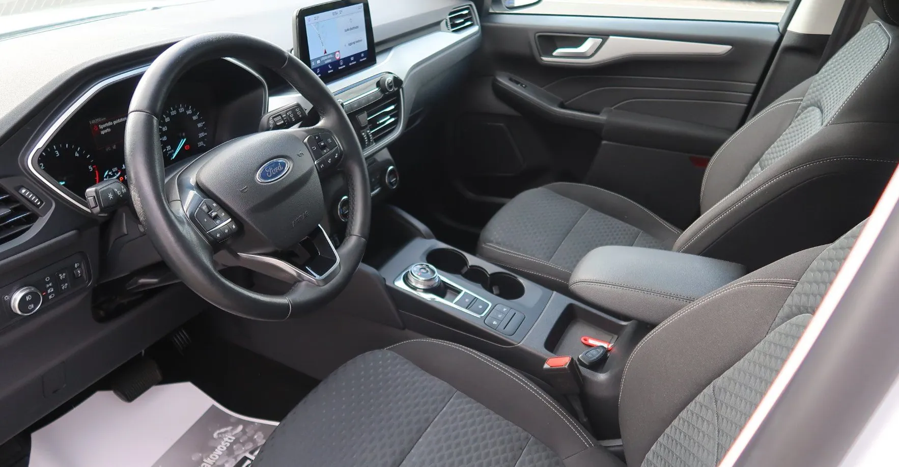 Zunanja slika - Ford Kuga - Business 1.5 EcoBlue 88kW Auto S S - 12