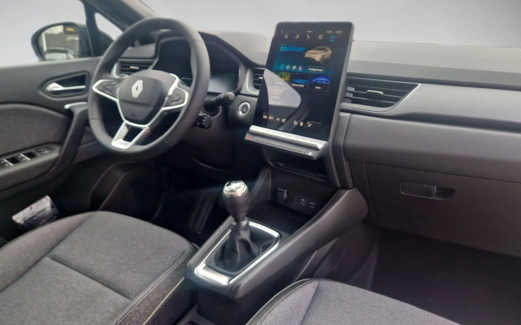 Zunanja slika - Renault Captur - TCe 115 Techno + paket ZIMA - 15