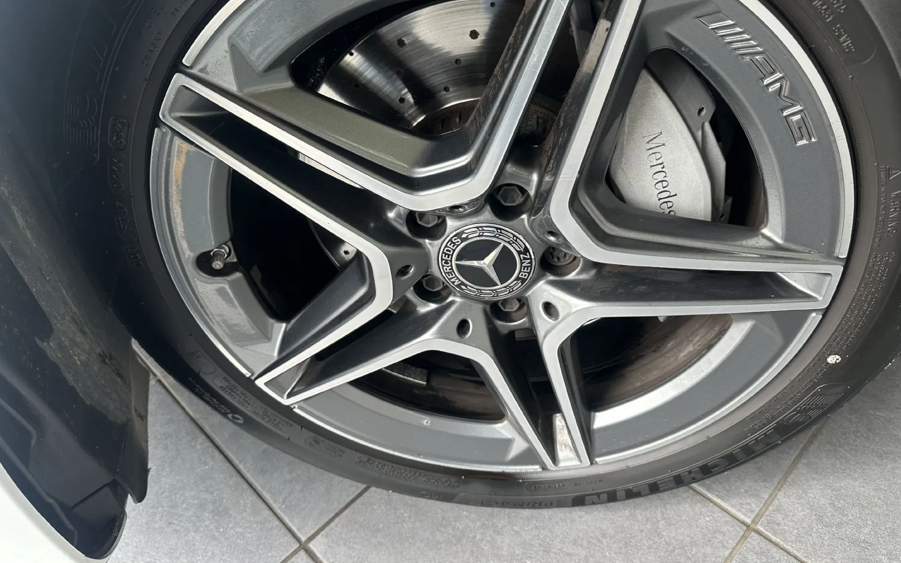 Notranja slika - Mercedes-Benz E-Razred - E 220 d T AMG Line Avt.USNJE.KAMERA.LED.NAVI.KLJUK - 6