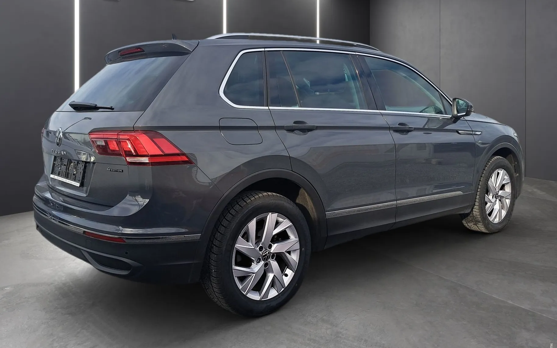 Zunanja slika - Volkswagen Tiguan - 2.0 TDI 4M DSG - 3