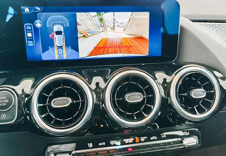 Zunanja slika - Mercedes-Benz GLA-Razred - GLA 200 PRO-NAV-OGR.SED-AVT.PRT-FULL LED-DAB-VIDEO - 11