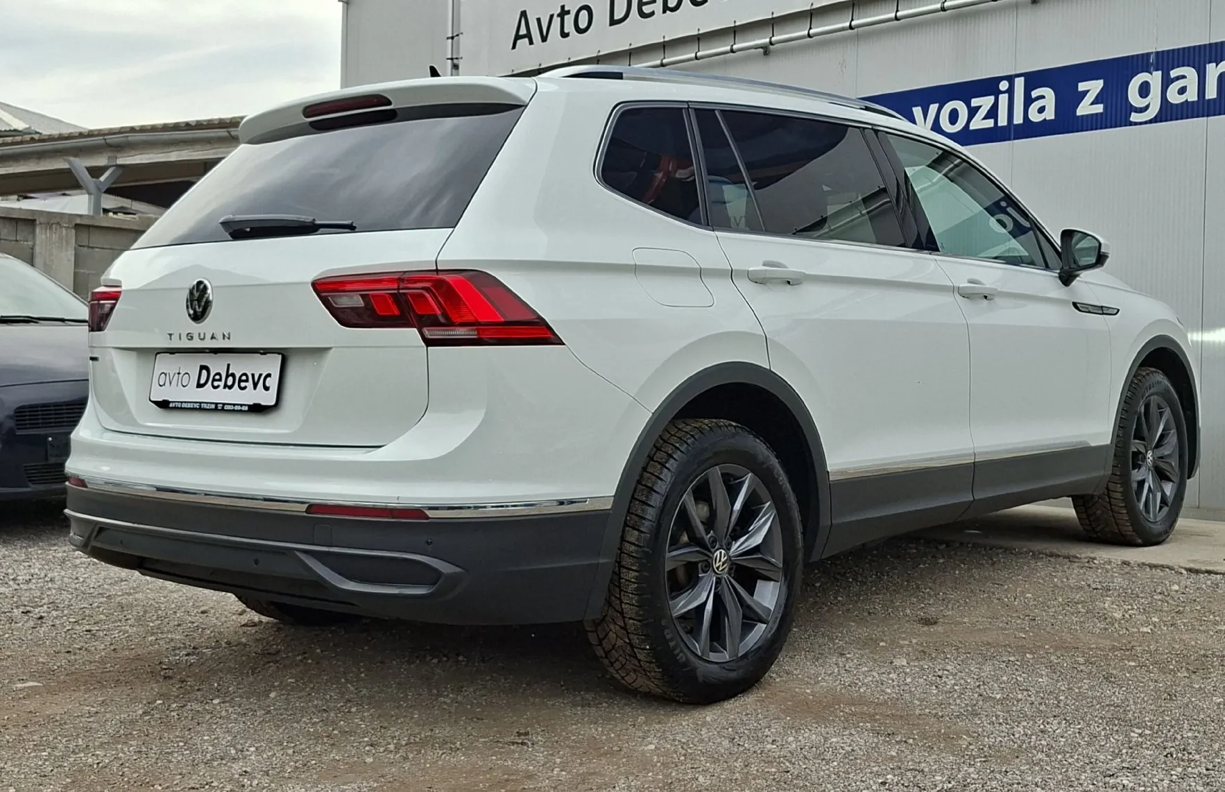 Zunanja slika - VW Tiguan Allspace - 2.0 TDI BMT Life VIRTUAL KOKPIT GR.SEDEŽEV - 4