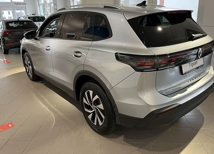 Zunanja slika - VW Tiguan - 1.5 eTSI DSG 4ALL 110kW - 4