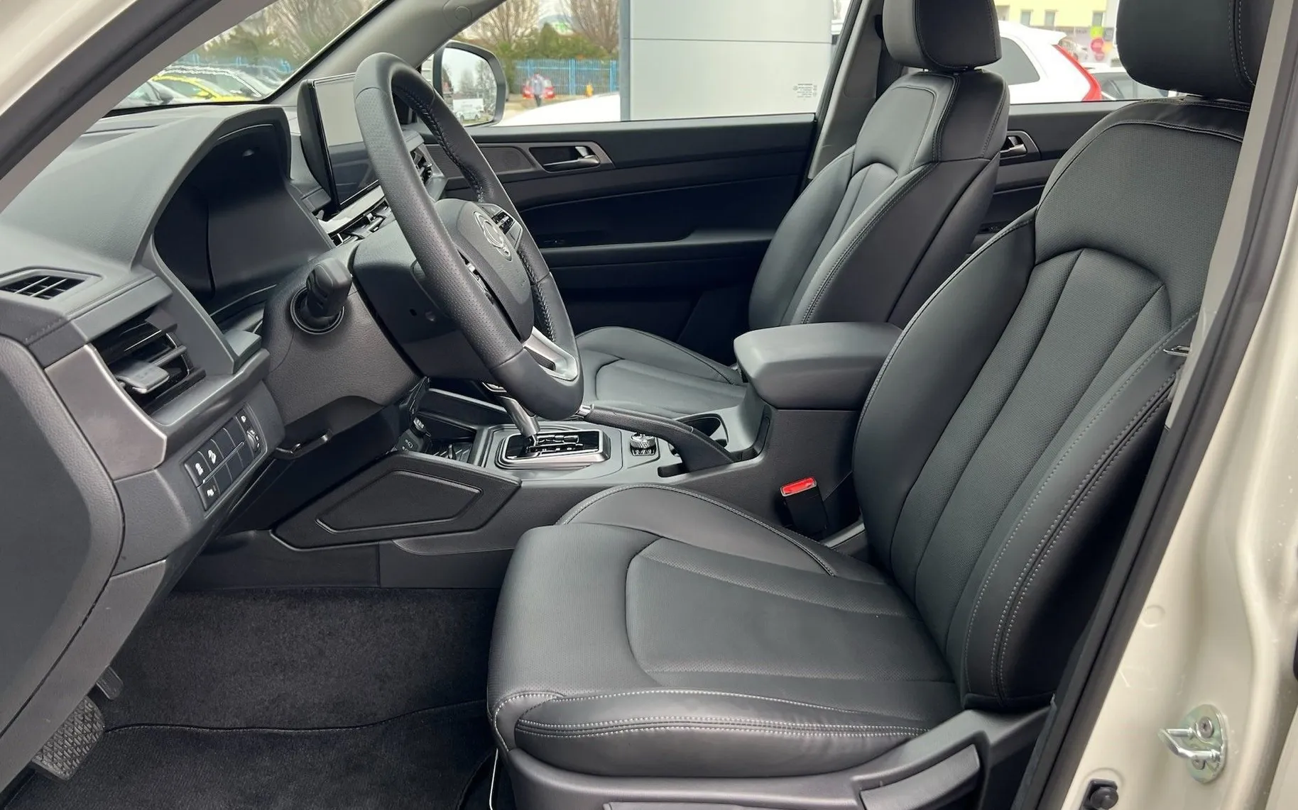 Zunanja slika - SsangYong Musso - Grand 2.2 XDi 4WD Ultimate AT-PDC-KAMERA-NAVI - 15