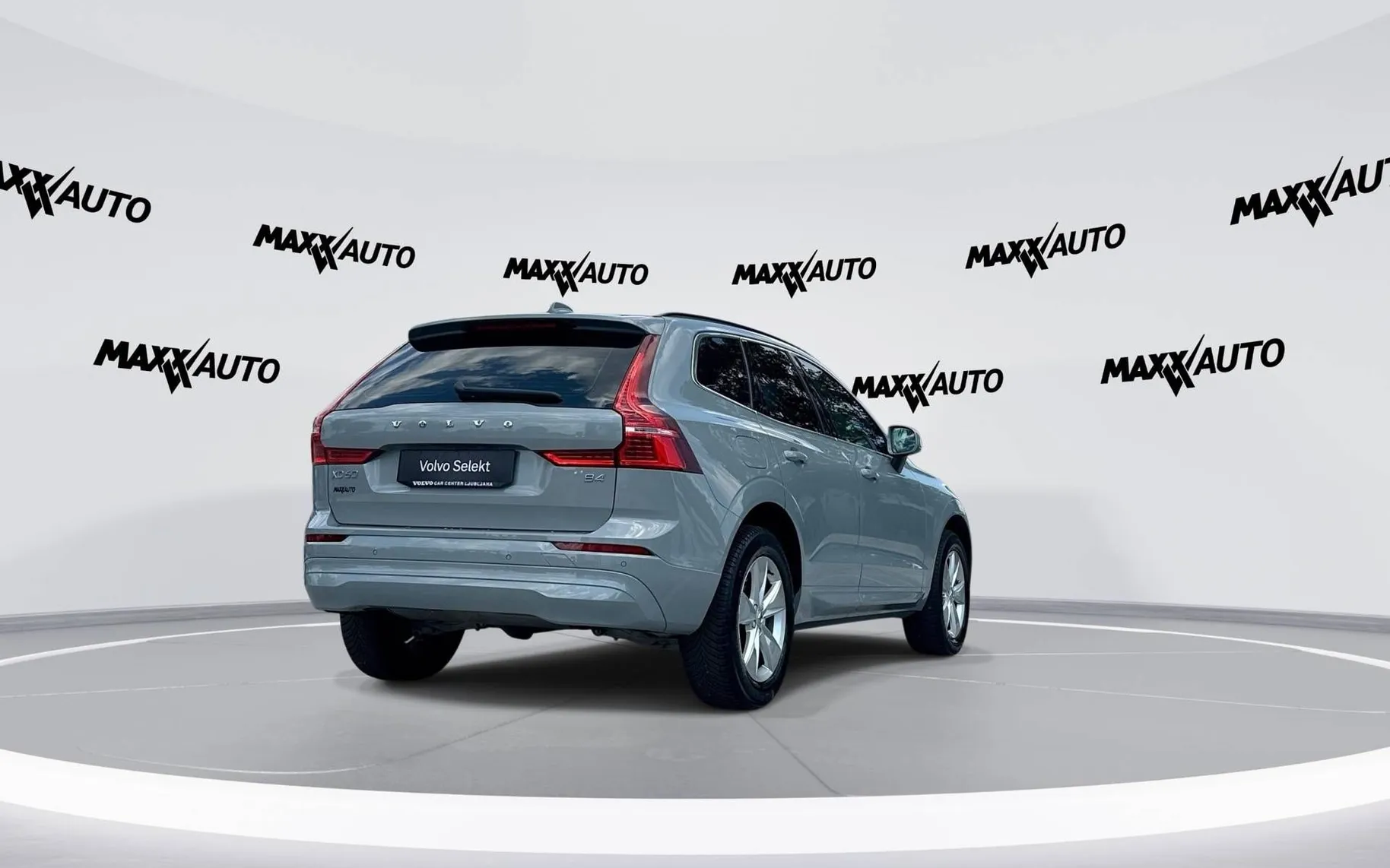 Zunanja slika - Volvo XC60 - B4D AWD Core Avt. - 5