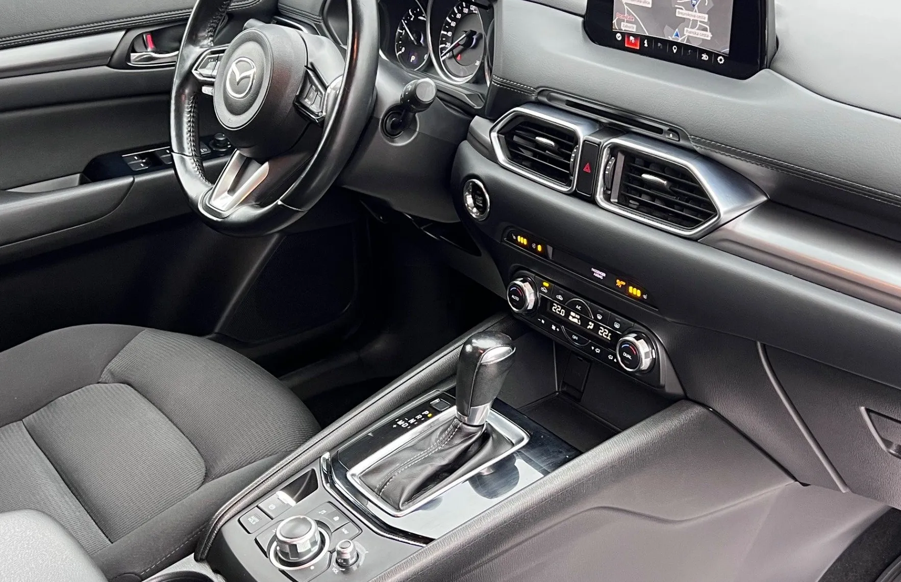 Zunanja slika - Mazda CX-5 - 2.2 CD+TAKUMI+4WD+1.LAST+SLO+NAVI+HEAD UP - 16