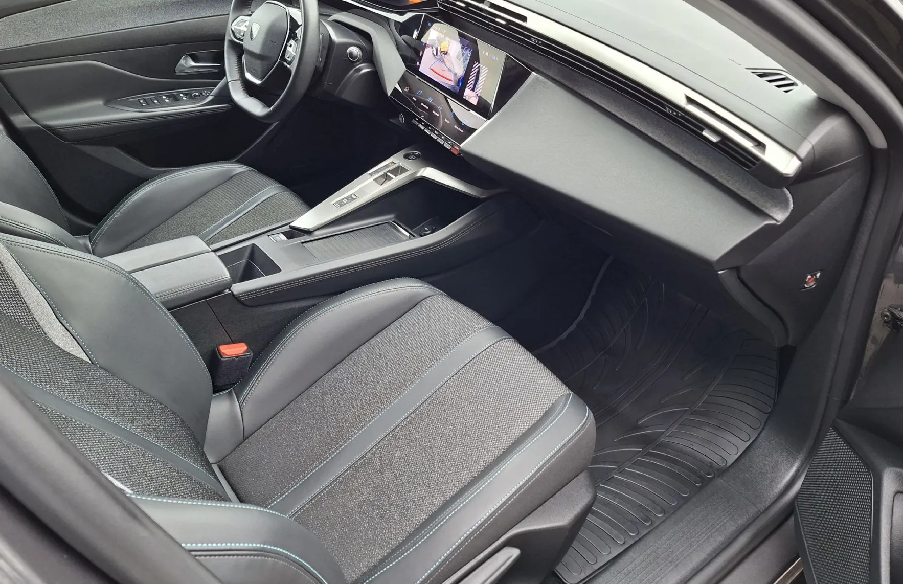 Zunanja slika - Peugeot 308 - SW 1.5 BlueHDI 130 STT Allure Avt. - 7