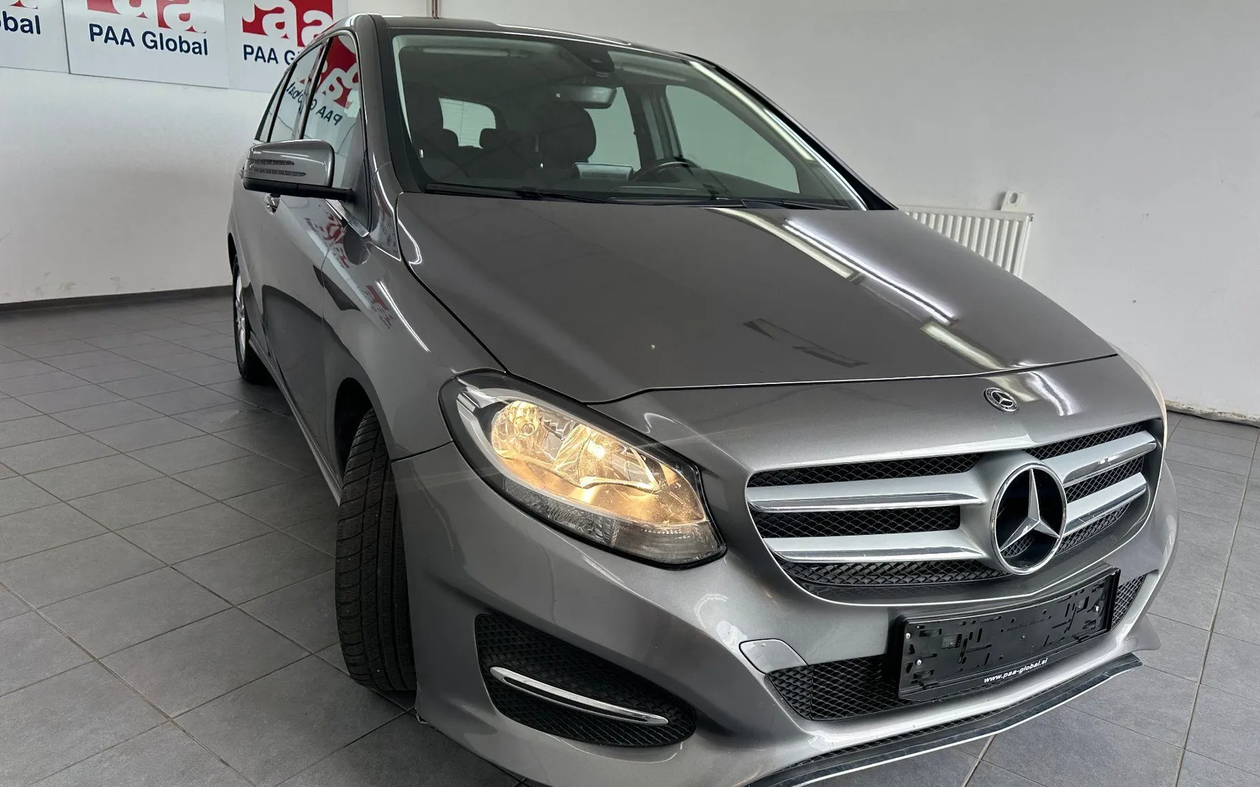 Zunanja slika - Mercedes-Benz B-Razred - B 200 BENCIN 1.6 SLOVENSKI.SAMO 104.000 KM - 18