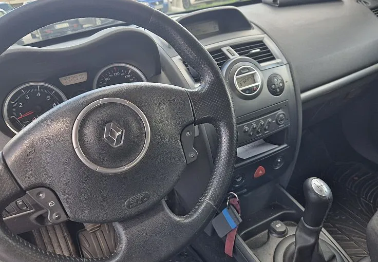 Zunanja slika - Renault Mégane - Megane 1.6 16V - 12