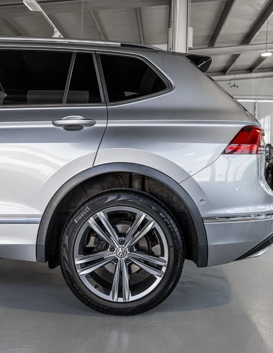 Zunanja slika - VW Tiguan Allspace - 2.0TSI-R LINE-7SED-HEAD UP-PANO-360-ACC-NAVI-USNJ - 8