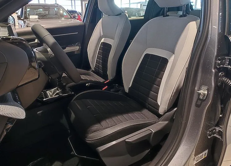 Zunanja slika - Citroën C3 - Plus Turbo 100 S S BVM6 + paket Zima NHFX - 7
