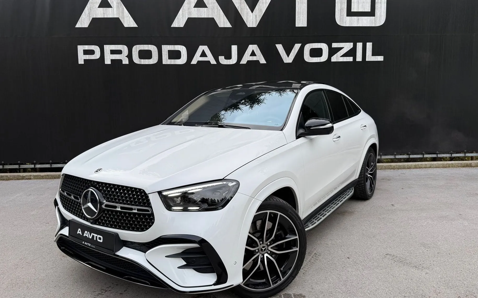 Zunanja slika - Mercedes-Benz GLE-Razred - GLE coupe GLE 450 d 4MATIC Coup  233  AMG-1.LASTNICA... - 1