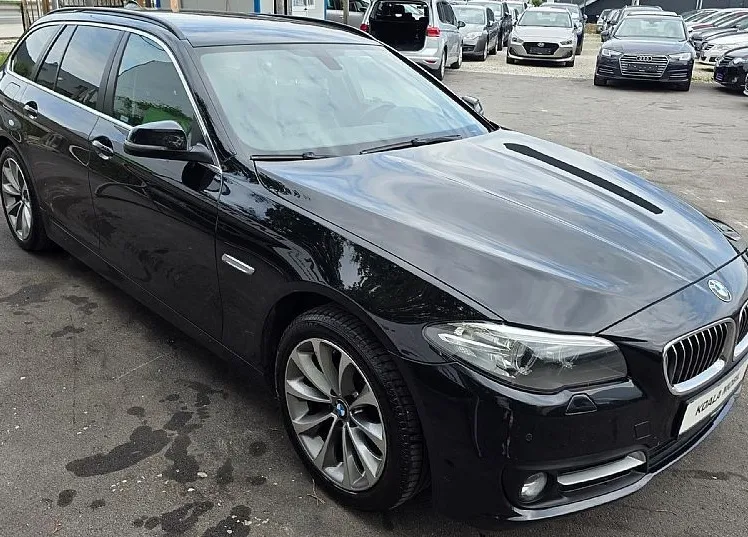 Zunanja slika - BMW Serija 5 - Touring: 520D XDRIVE AVT LED-M-VOLAN-PDC-GRETJE SEDEŽEV - 3