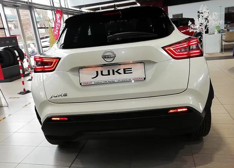 Zunanja slika - Nissan Juke - 1.0 DIG-T 114 N-CONNECTA DVOBARVNA BISERNA BARVA - 4