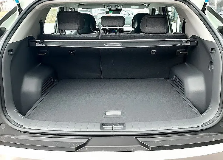 Zunanja slika - KIA EV3 - 58.3 kWh baterija. 150 kW  204 KM  Star - 11
