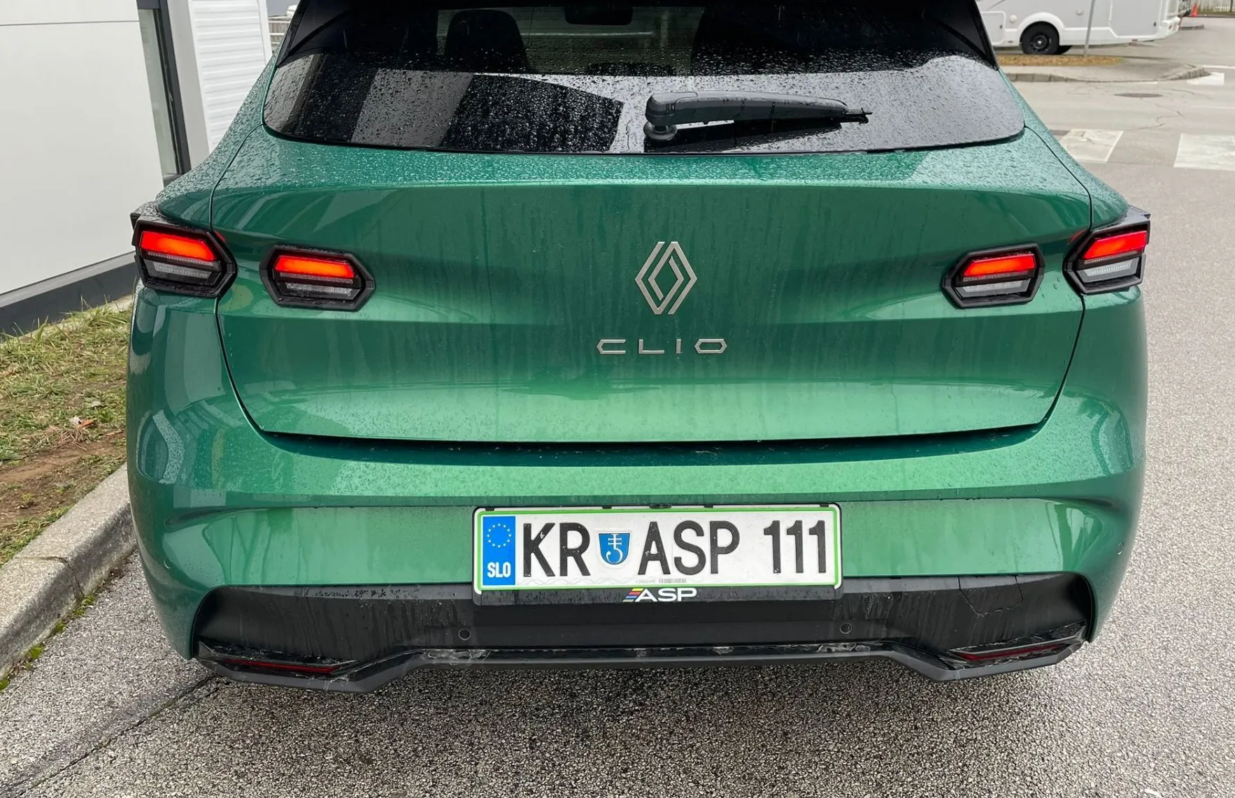 Zunanja slika - Renault Clio - techno TCE 115 - Paket Zima - 6
