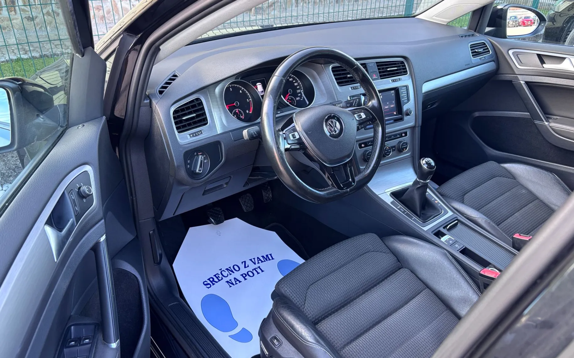 Zunanja slika - Volkswagen Golf - 1,6 TDI BMT-HIGHLINE-XENON-KAMERA-TEMPO-17COL-TOP - 8