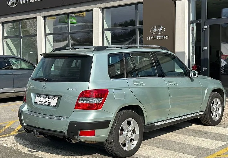 Zunanja slika - Mercedes-Benz GLK-Razred - GLK 320 CDI 4MATIC Avt.°°1.Lastnik°°Slo.poreklo - 4