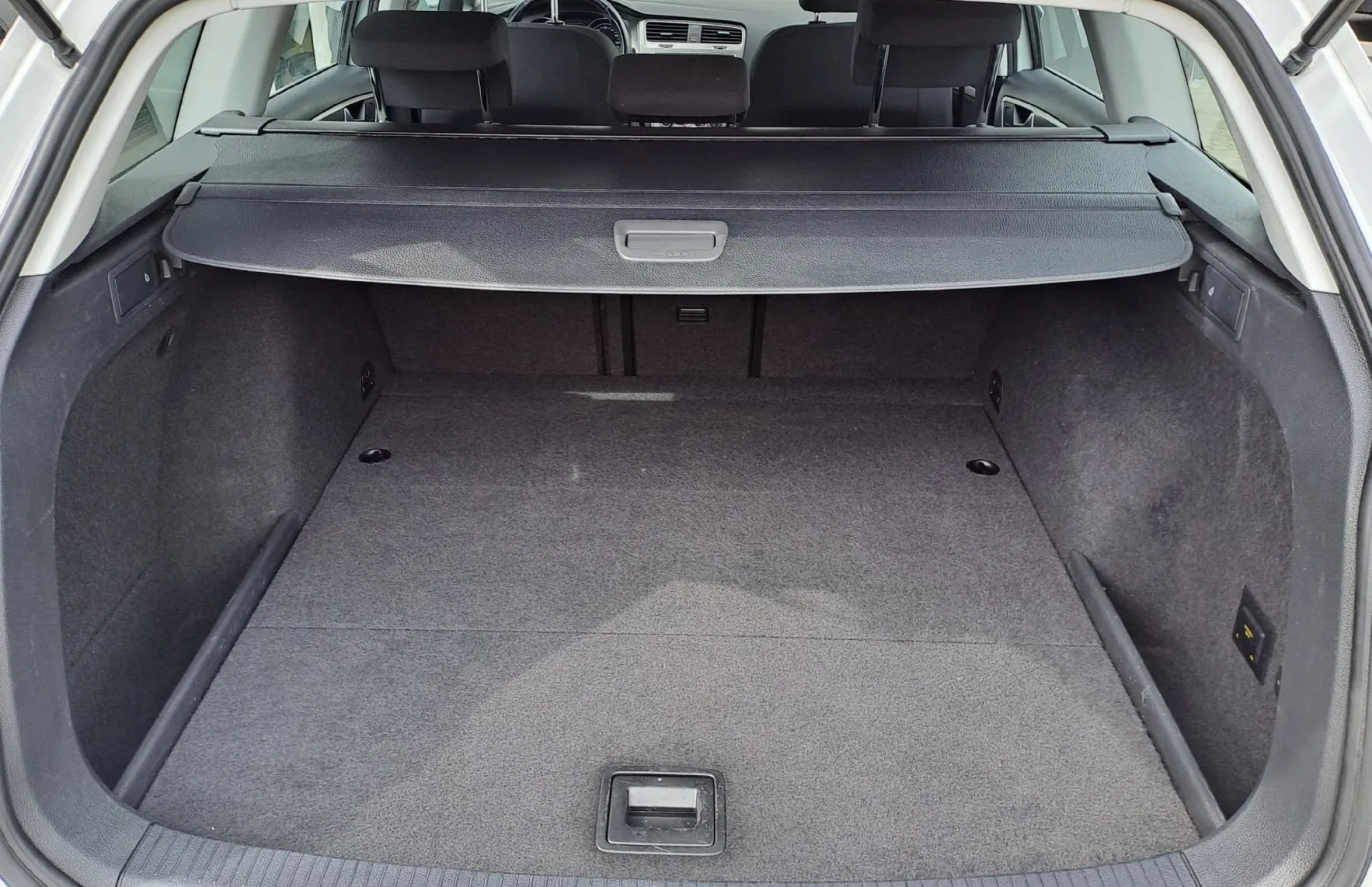 Zunanja slika - Volkswagen Golf - Variant 1.6 TDI BMT Comfortline - 11