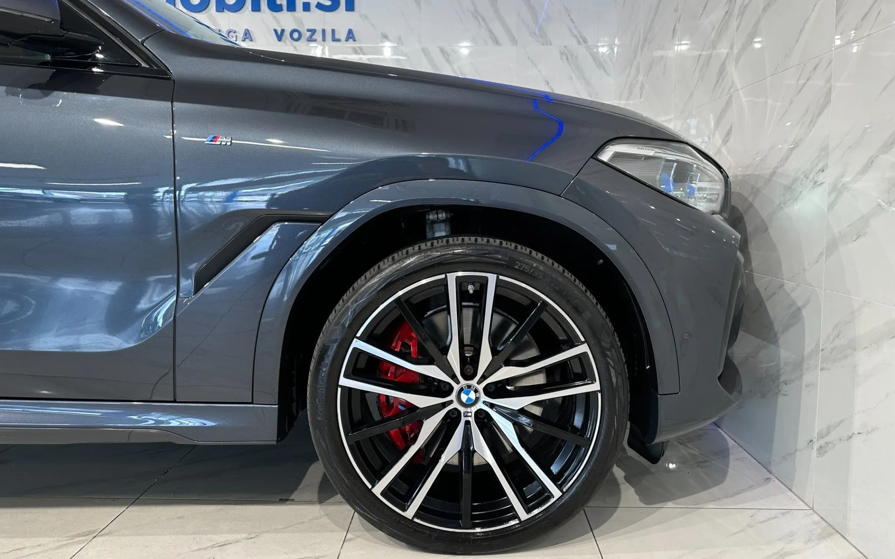 Zunanja slika - BMW serija X6: - xD40d|M|SkyL|22col|Laser|4WS|SoftC|Hlaj|ACC|Harm.. - 4