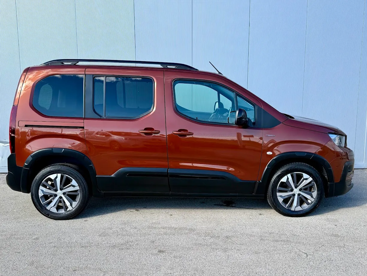 Zunanja slika - Peugeot Rifter - GT LINE L1 1.5 BLUEHDI 130 EAT8 - 7