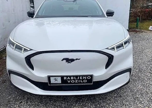 Zunanja slika - Ford Mustang Mach-e - Premium 99kWh 276KM - 3000 EUR SUBVENCIJA... - 6