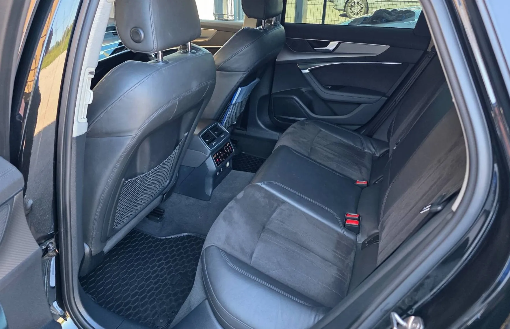 Zunanja slika - Audi A6 - 50TDI-Q-3X S LINE- MATRIX-ZRAČNO-4CONTROL-ACC-20C - 11
