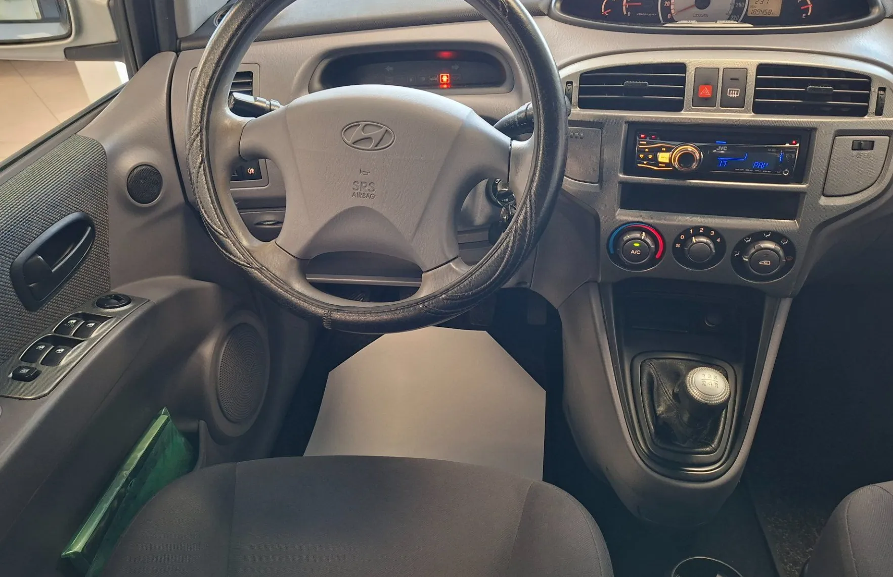 Zunanja slika - Hyundai Matrix - 1.6 GLS-KLIMA-KLJUKA-HITRI KREDIT-LEANPAY-ODLIČEN- - 8